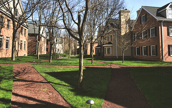 Governors Lane community exterior view